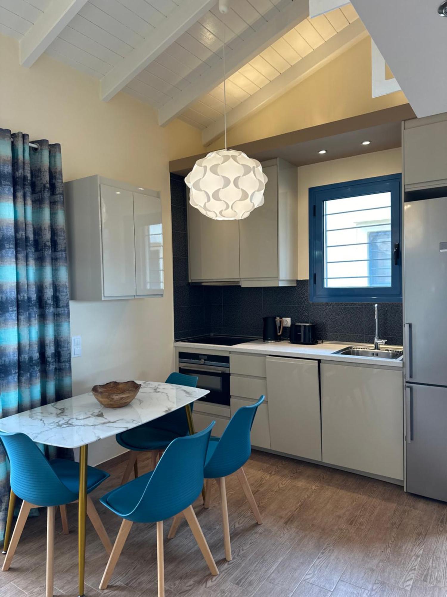 Blu Apt, Barbati Apartment